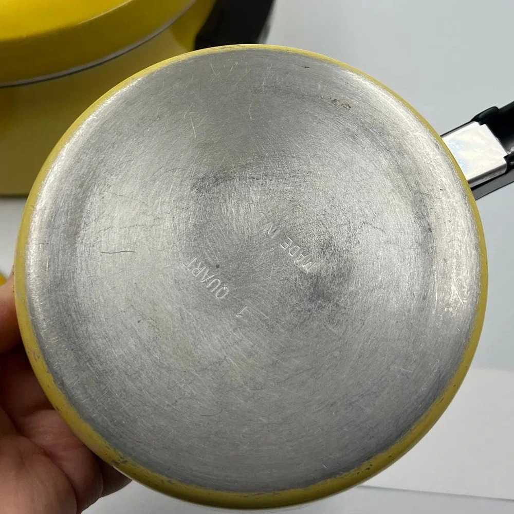 Vintage MidCentury Modern Yellow 2 Pot Set Sauce Pan Soup Pan 1 & 5 Quart 1970's